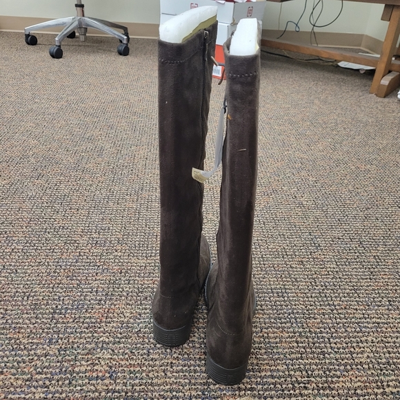 Brown Microfiber Suede Boots Size 38 - Picture 3 of 4